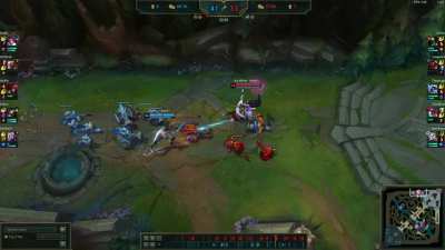 Poor Fiora :D