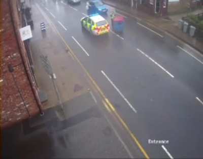 Cop pushes a jaywalker crossing a busy road. The jaywalker retaliates by assaulting a civilian.
