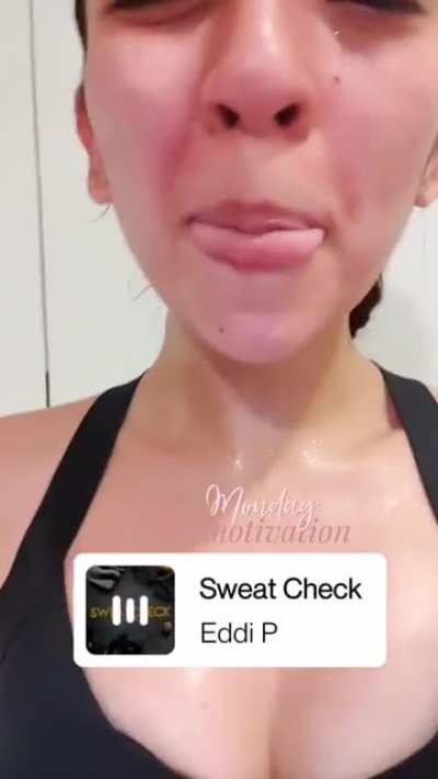 Barkha's cleavage makes us drool🤤🤤
