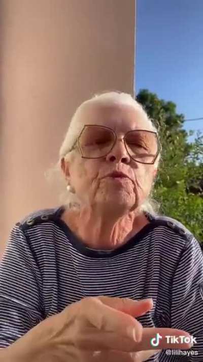 DON'T MANSPLAIN TO GRANDMA