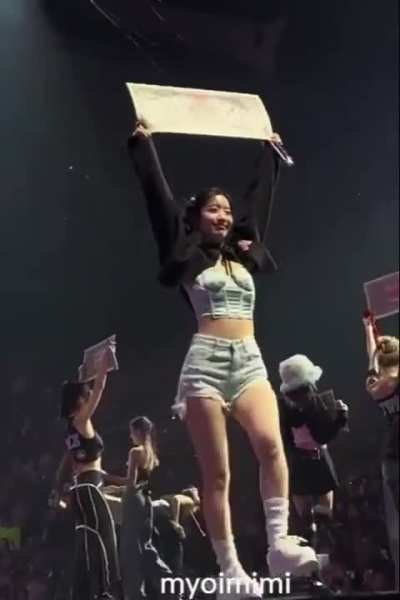 Dahyun Dollar made her so happy