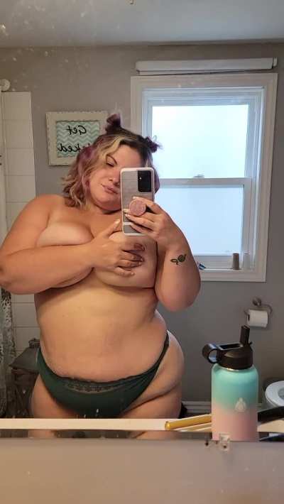 Thicc thursday 👅
