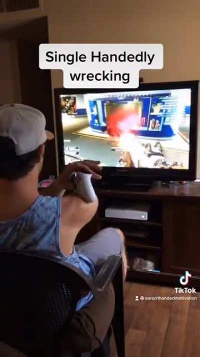 Single Handed Carry lol