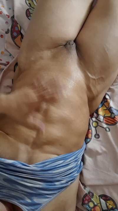 Do you want to have a muscular mommy?