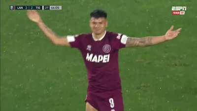 GOLAÇO de Walter Bou no jogo entre Lanús e Tigre