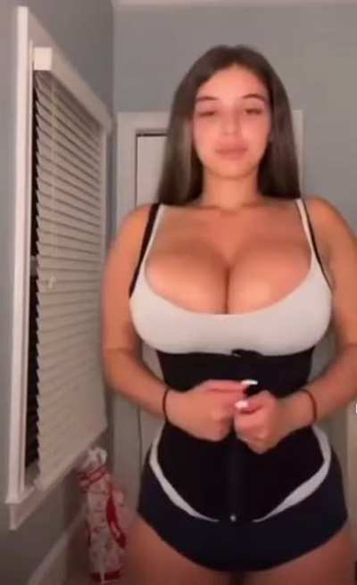 Anyone know whats her tiktok or name?