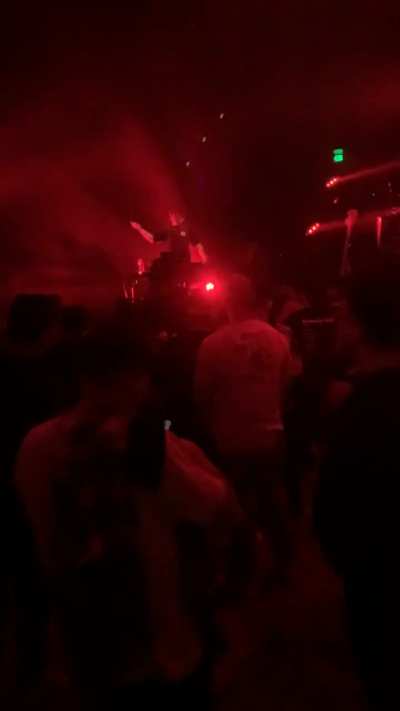 Please help me find this song/ID