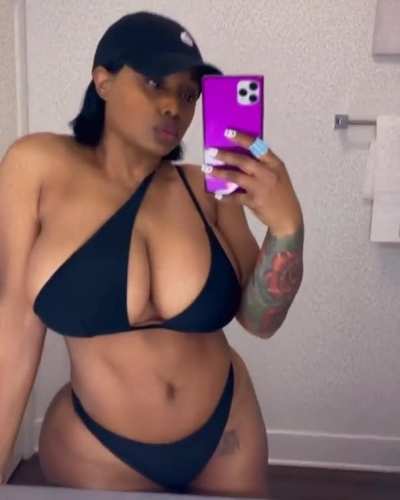 Jada Fire (@jadafire111)