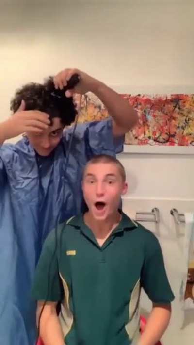 Tip the barber