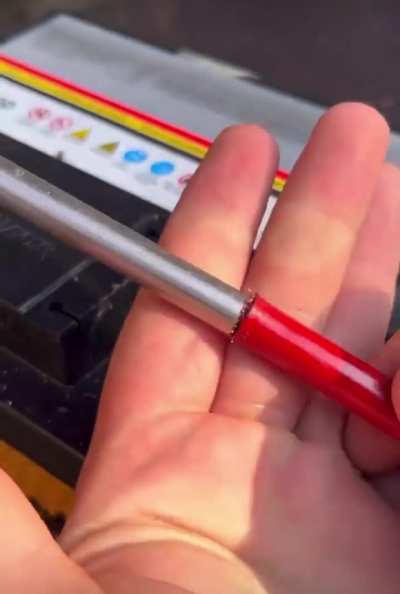 Battery terminal 