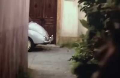 Signs (2002)