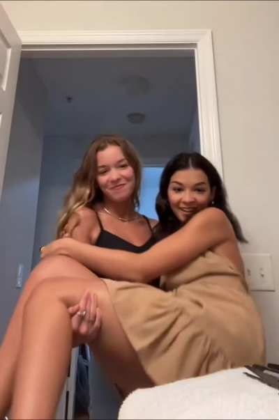 Quick Upskirt