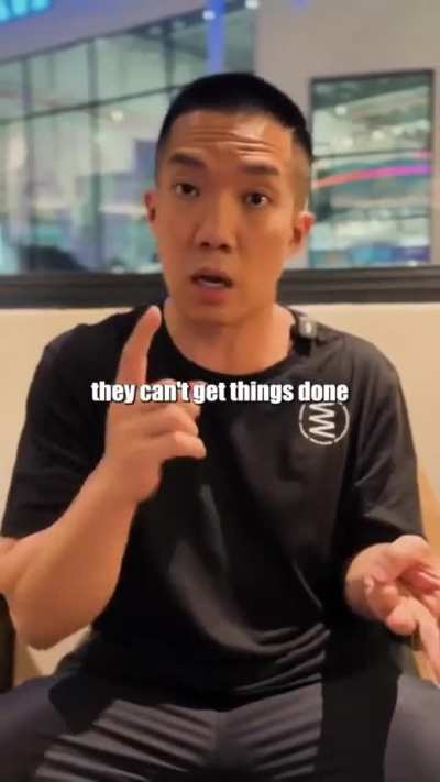 TikToker says S'pore entrepreneurs prefer foreign workers as S'poreans 'take MC', are 'slow' & 'entitled'