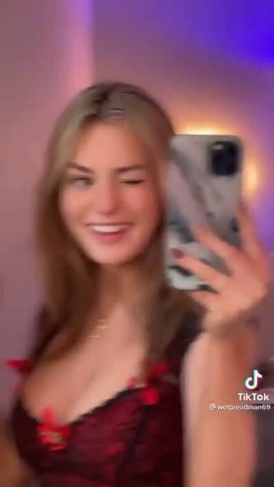 Short Skirt Pretty Face