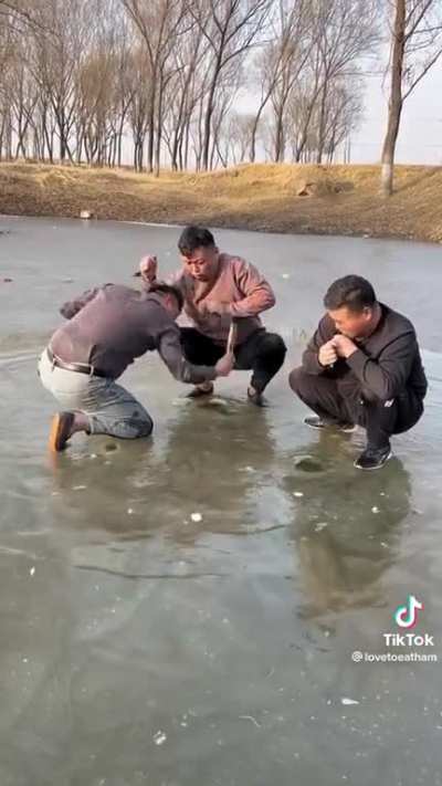 Rock paper scissors hypothermia