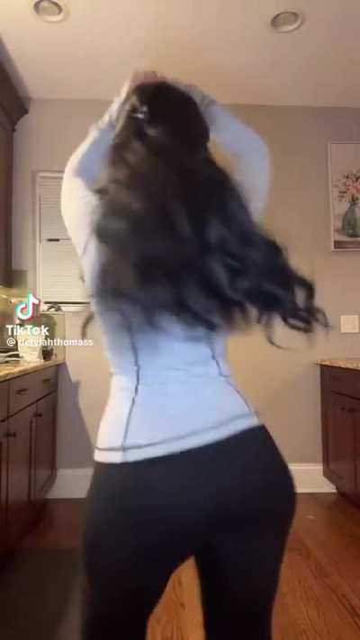 🤩