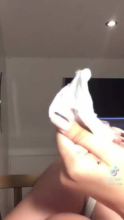 Tutorial on how to clean up paint for painters.