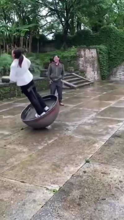Tumbler toy
