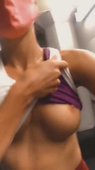 To the redditor that dared me I wouldn’t take my top off in planet fitness