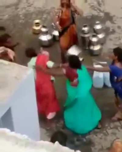 matka tod ladai