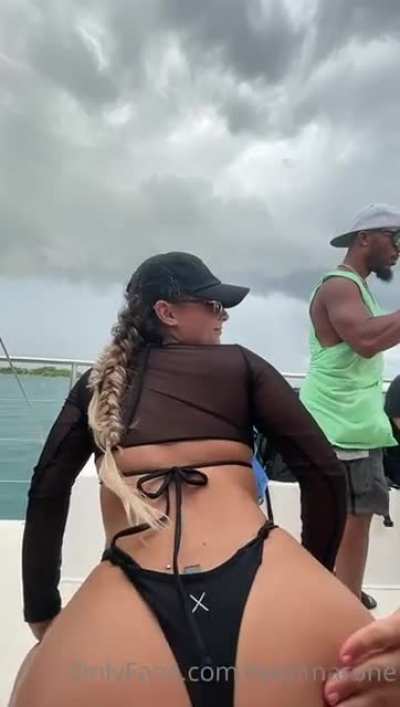 This Ass Is Insane