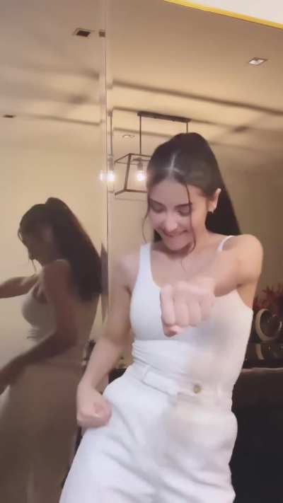 Sanya Lopez