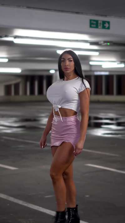 I want to be your favourite camgirl 