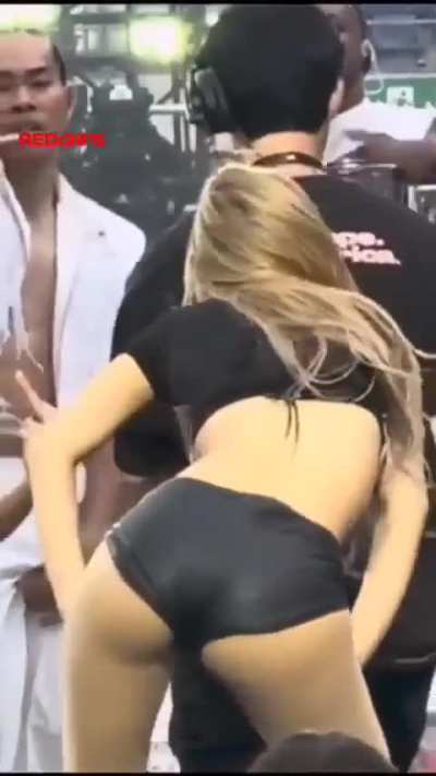 Lisa ass