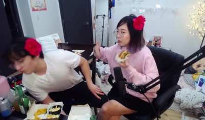 Lily's Thighs