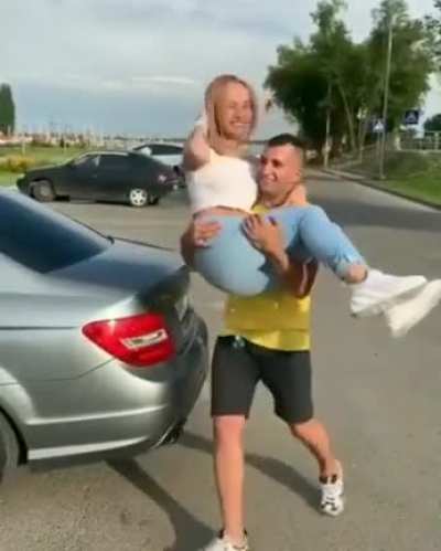 Love doesn't know pounds or does it?