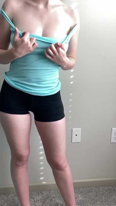 Happy Friday! Here's a post workout drop ;)