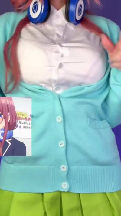 Miku cosplay by Hioshicos