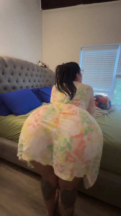🍑👀