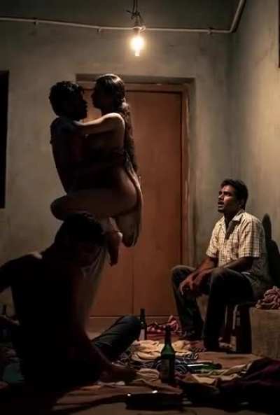 Desi hostel continue