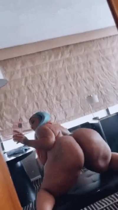 call her🤳🏽