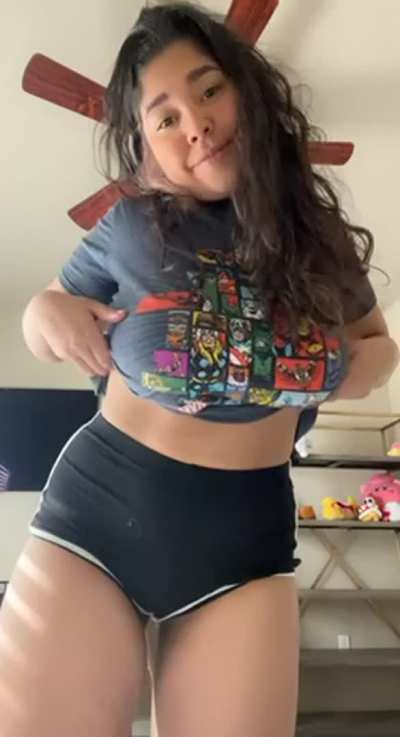 Bras are overrated (Oc)