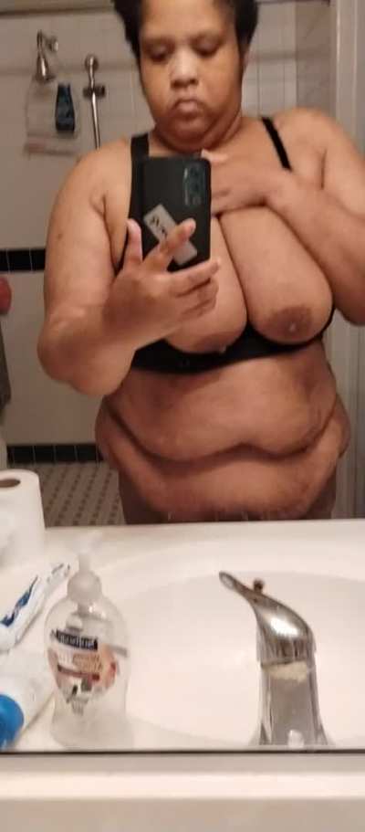 Slutty bbw mommy tiddies!!