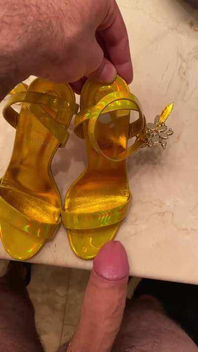 Fucked these sexy heels! 👠🥵