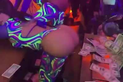 It goes down at Starlets