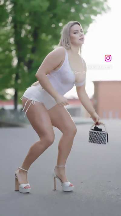 Hate to see you leave but love to watch you walk away 