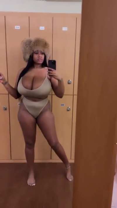 Yani The Body (@yan<wbr>i.the<wbr>.body<wbr>)