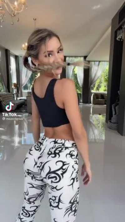 🥵🥵