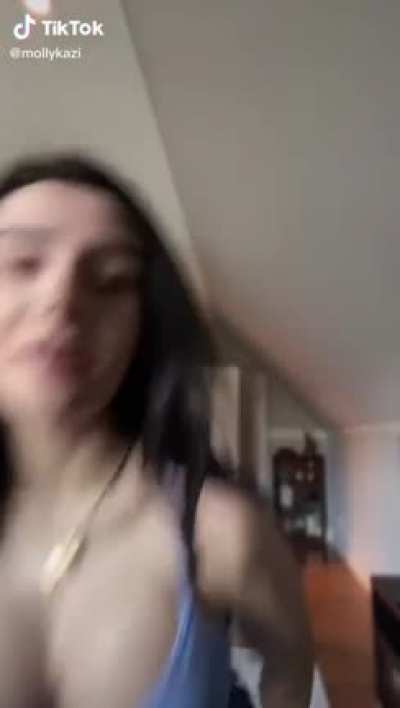 @mollykazi falling