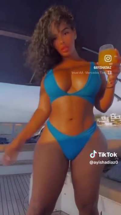 @ayishadiaz0