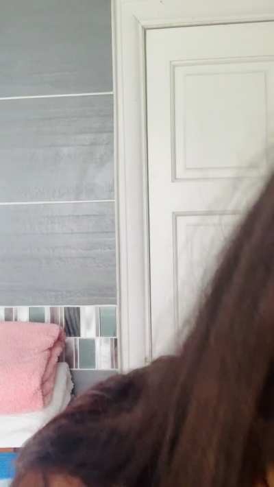 Be honest would you masturbate to my nudes if I ever sent you some😀