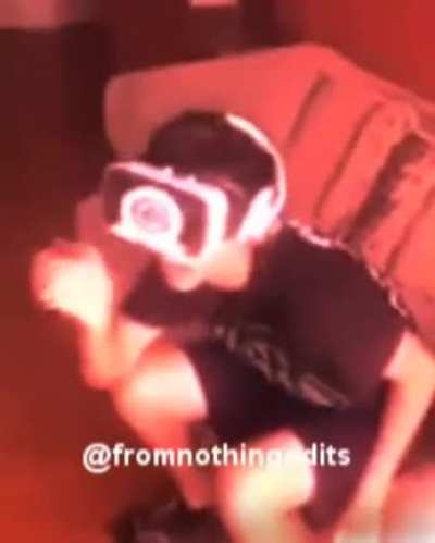 😳😳