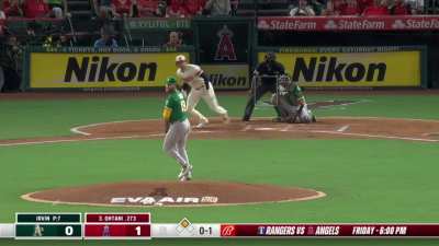 [Highlight] Ohtani hits an RBI single to give himself run support, his 14th game in a row with a hit!