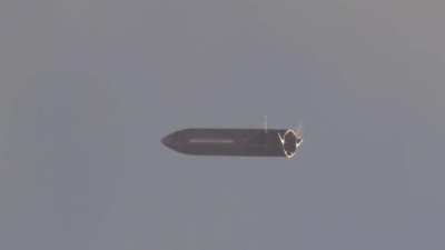 A compilation of Starship flights put to the song that fits spaceflight best. (Footage used is from Cosmic Perspective, Everyday Astronaut, NASASpaceflight, and SpaceX)