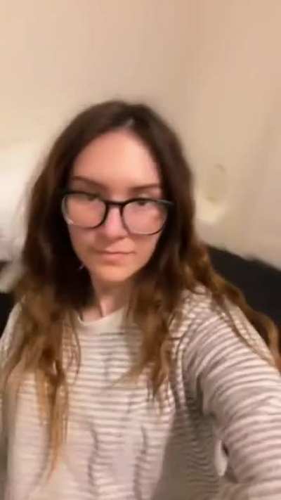 alicellanispam _ tiktok feet _ pretty girl wearing glasses with dirty soles _ barefooter _ foot tease vid