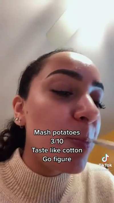 Rating your boyfriend’s Thanksgiving dinner
